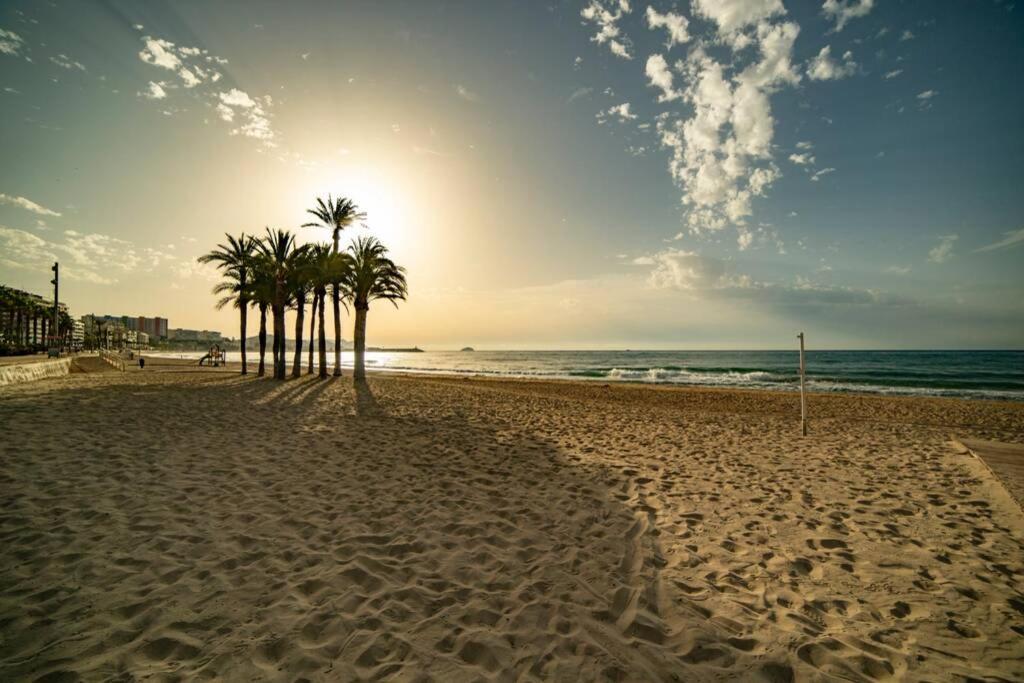 Casa Mamacita En La Playa Con Vista Al Mar/Casa Mamacita At The Beach With Sea View Villajoyosa Exterior photo